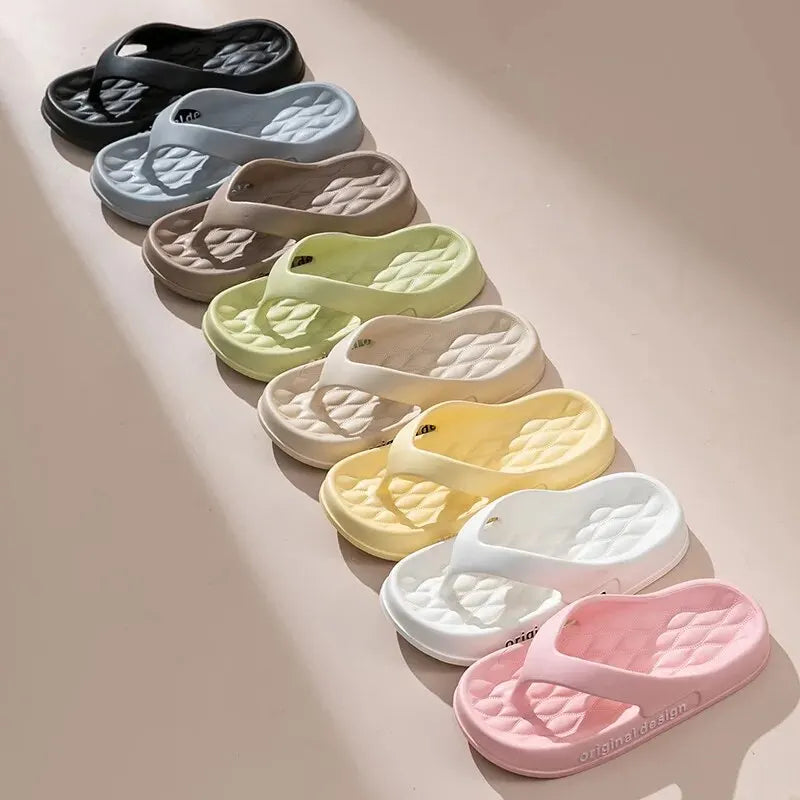 StepUp Comfort — Chinelos de Plataforma Antiderrapantes para Estilo e Conforto em Casa
