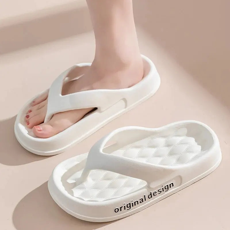 StepUp Comfort — Chinelos de Plataforma Antiderrapantes para Estilo e Conforto em Casa